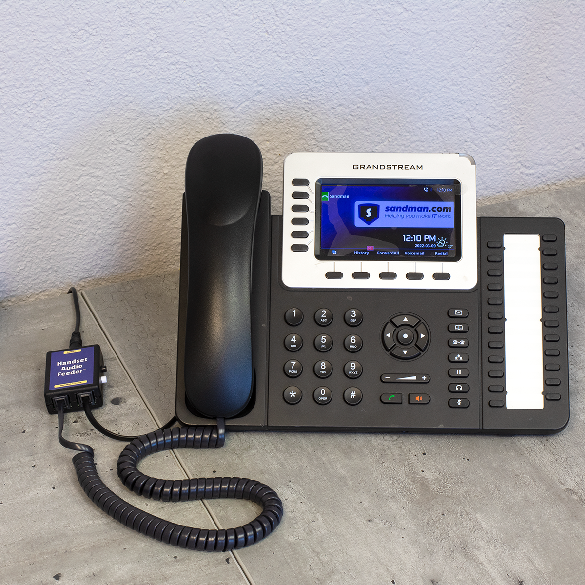 Handset Audio Feeder (Connection View) Handset Audio Feeder (Connection View)